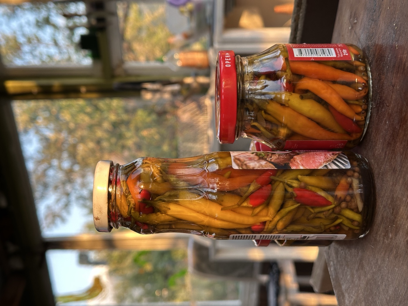 Перцы чили маринованные